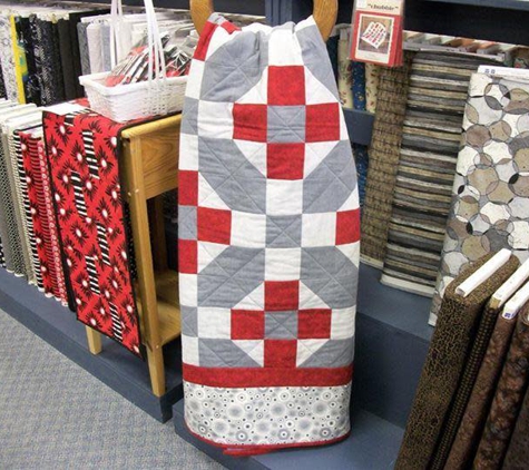 The Quiltmaker's Shoppe - Manchester, IA