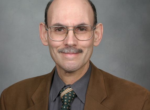 Dr. Gilbert Snider, MD - Chesapeake, VA