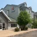 Comfort Inn & Suites St. Paul Northeast - Motels