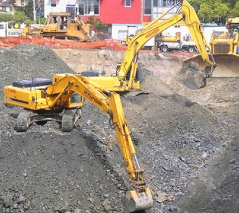 Coast 2 Coast Earthmoving - Riverview, QLD