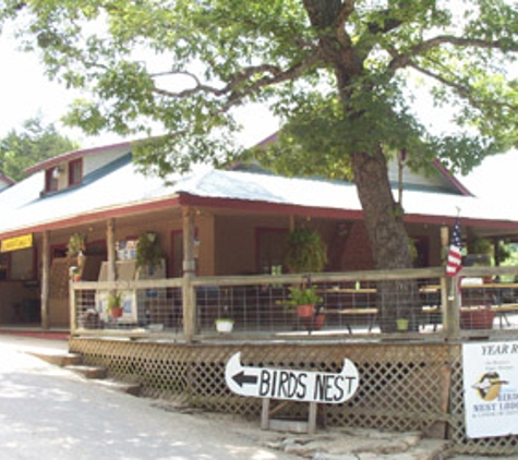 Birds Nest Lodge & Canoe Rental - Steelville, MO