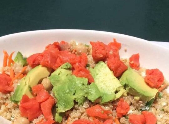 Kale Me Crazy - Atlanta, GA. Quinoa bowl. No cucumbers with smoked salmon