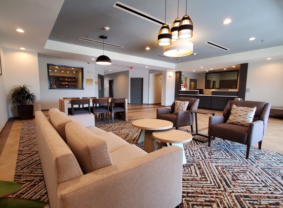 Candlewood Suites Lake Charles South - Lake Charles, LA