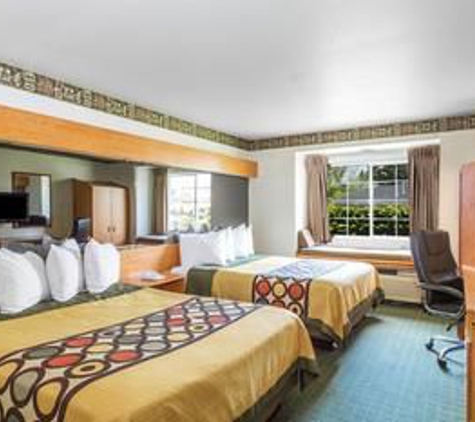 Super 8 by Wyndham Pride Midvale/Midvalley/Salt Lake City - Midvale, UT