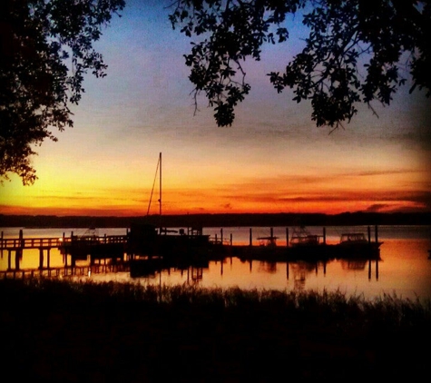 Skull Creek Boathouse - Hilton Head Island, SC