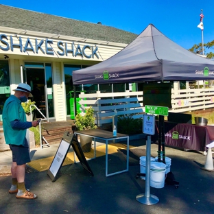 Shake Shack - Larkspur, CA