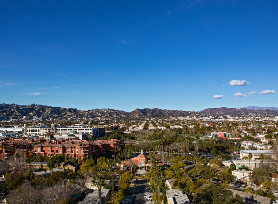 Park La Brea Apartments - Los Angeles, CA