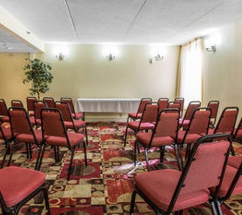 Comfort Inn & Suites East Hartford - Hartford - East Hartford, CT