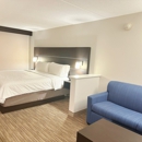 Holiday Inn Express & Suites Prospect Heights by IHG
