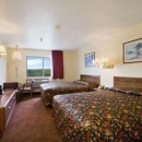 Super 8 by Wyndham Rawlins - Hotels