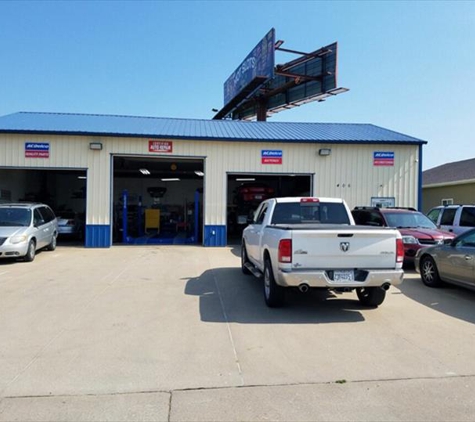 Automotive Experts - West Burlington, IA