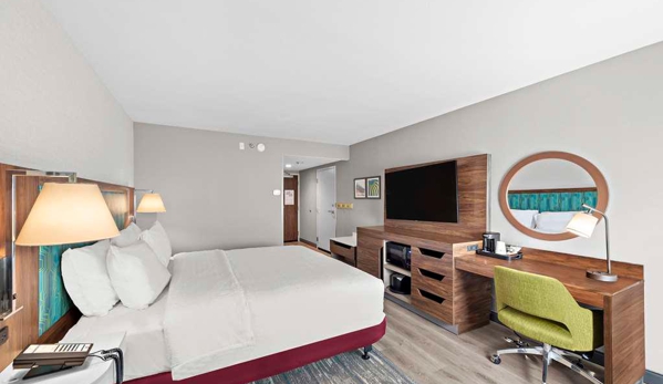 Hampton Inn by Hilton Los Angeles Airport - Inglewood, CA