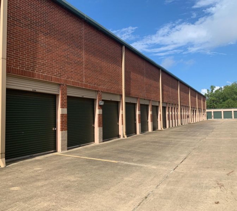 Extra Space Storage - Kingwood, TX