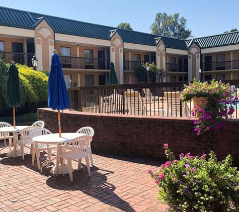 Quality Inn - Morganton, NC