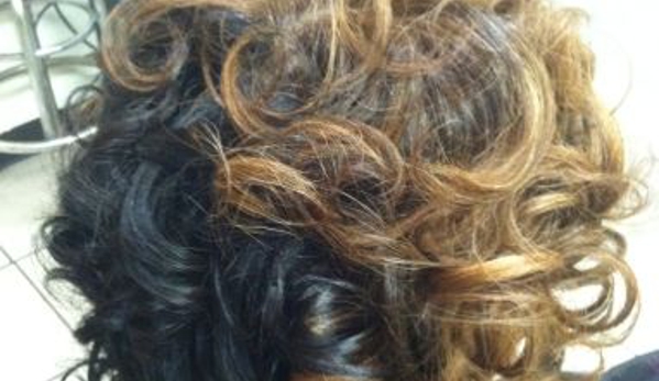 Julienne Rene Hair Studio - Philadelphia, PA. Jenney Curls™