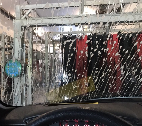 Flagship Carwash - Gainesville, VA