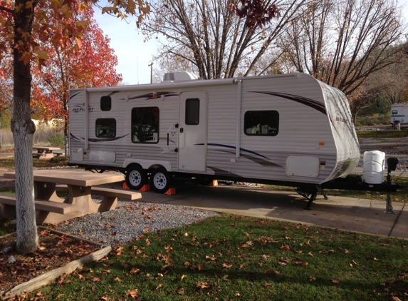 RV Rentals TowTally Camping - Redding, CA