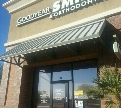 Goodyear Smiles Dentistry and Orthodontics - Goodyear, AZ