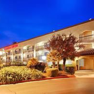 Best Western Plus Pleasanton Inn - Pleasanton, CA