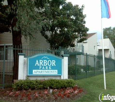 Arbor Park Apartments - Upland, CA