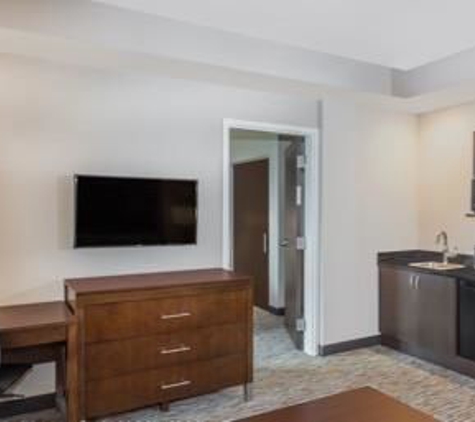 Wingate by Wyndham Miami Airport - Doral, FL