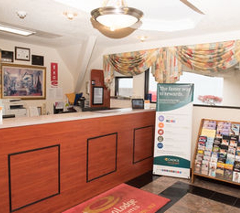 Econo Lodge - Bordentown, NJ