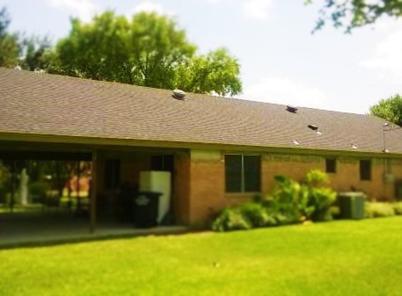 E&F Roofing - Palmhurst, TX