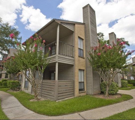 Elm Creek Apartments - Humble, TX