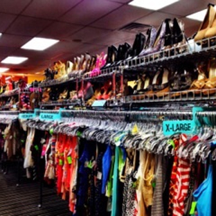 Plato's Closet - Montgomeryville, PA