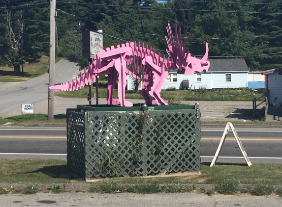 Perry's Nut House - Belfast, ME