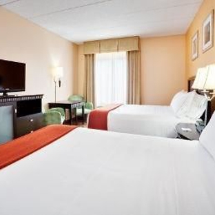 Baymont Inn & Suites - East Windsor, CT