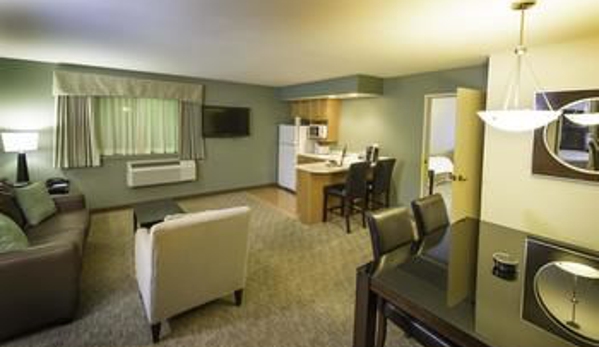 Best Western Plus Inntowner Madison - Madison, WI