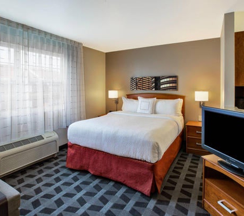 TownePlace Suites Detroit Sterling Heights - Sterling Heights, MI