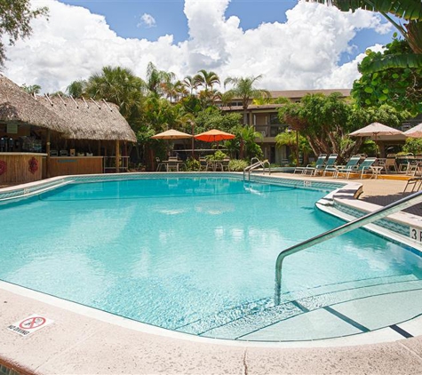 Best Western Naples Inn & Suites - Naples, FL