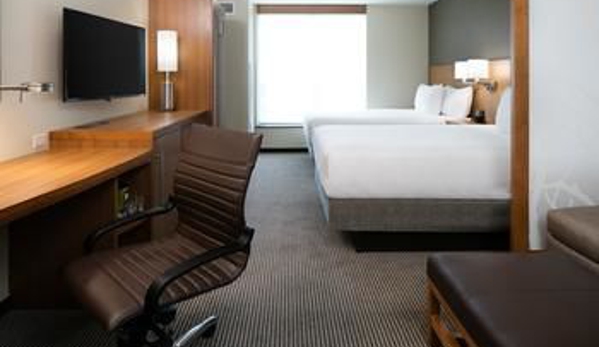 Hyatt Place Kansas City/Lenexa City Center - Lenexa, KS