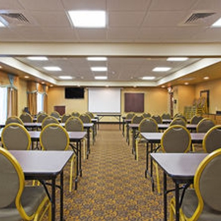 Holiday Inn Express & Suites Somerset Central - Somerset, KY