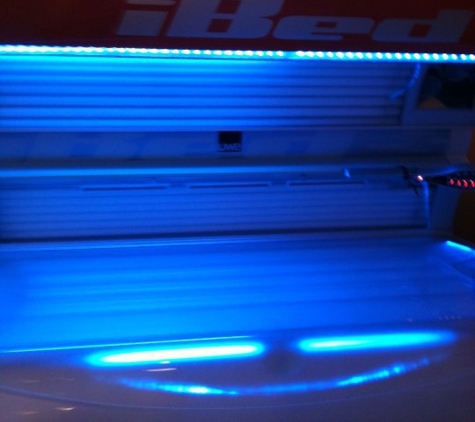 Hot Spot Tanning Salon - revere, MA