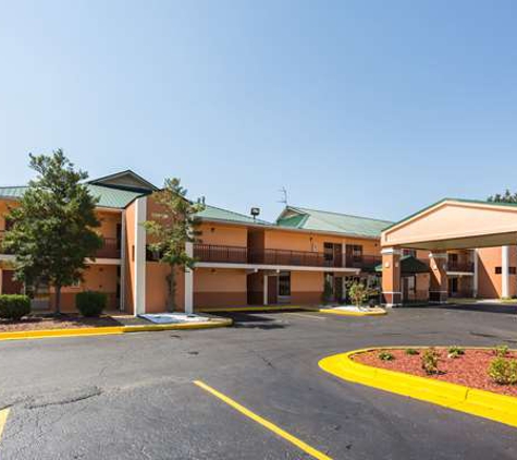 Econolodge - Decatur, AL