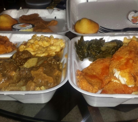 This Is It! Southern Kitchen & Bar-B-Q - Lithonia, GA