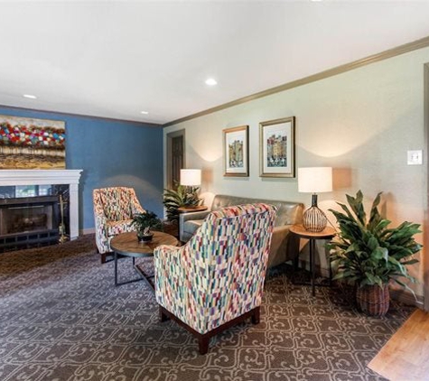 Cimarron Parkway Apartments - Katy, TX