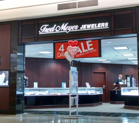 Fred Meyer Jewelers - Merrillville, IN