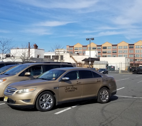 Gold Lincoln Service - Newark, NJ