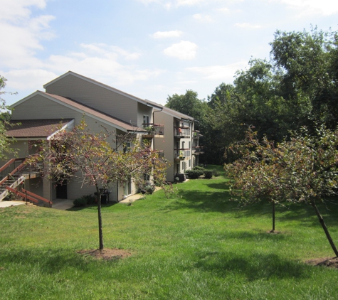 Westglen Village Apartments - Ballwin, MO