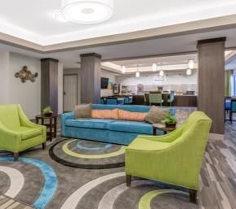 Days Inn & Suites by Wyndham Katy - Katy, TX