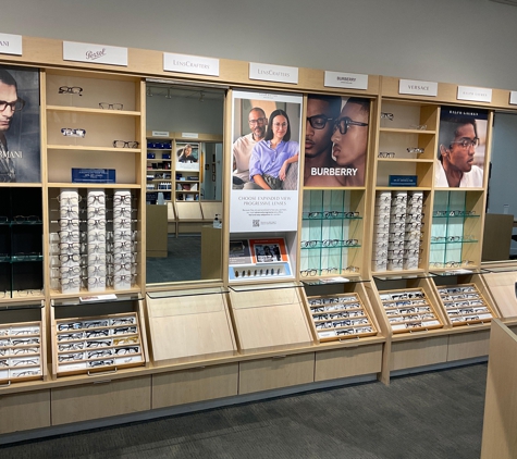 LensCrafters - Woodbridge, NJ