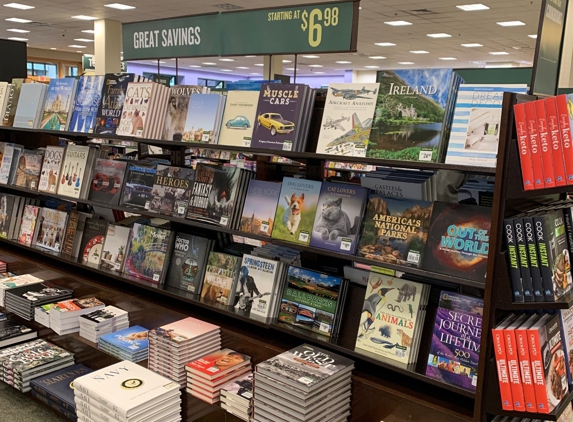 Barnes & Noble Booksellers - Bolingbrook, IL