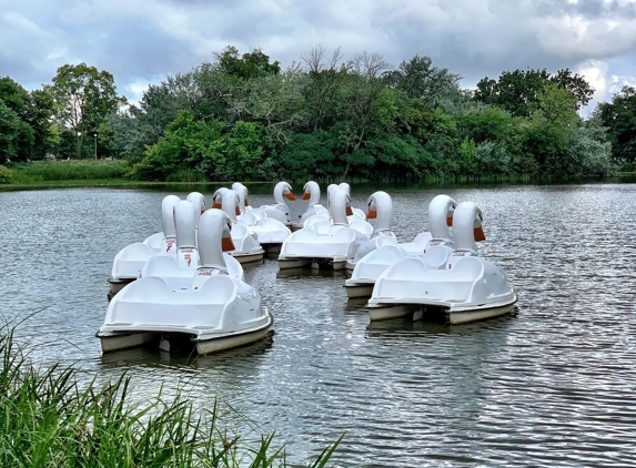 Wheel Fun Rentals | Humboldt Park - Chicago, IL