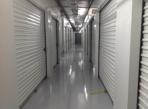 Security Self Storage - Orlando, FL