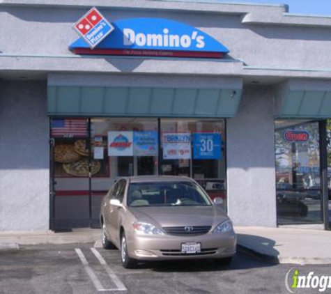 Domino's Pizza - Long Beach, CA