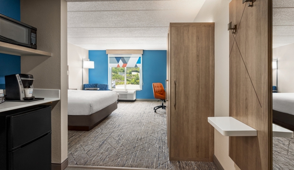 Holiday Inn Express & Suites Birmingham-Irondale (East) - Irondale, AL